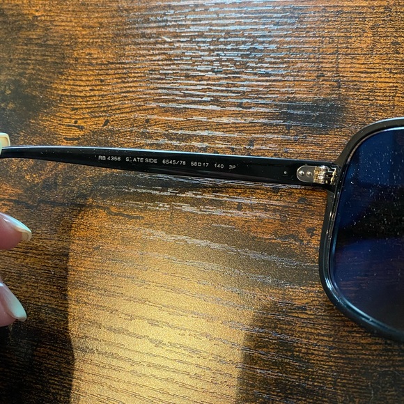 Mens ray-ban sunglasses worn once - Picture 8 of 8